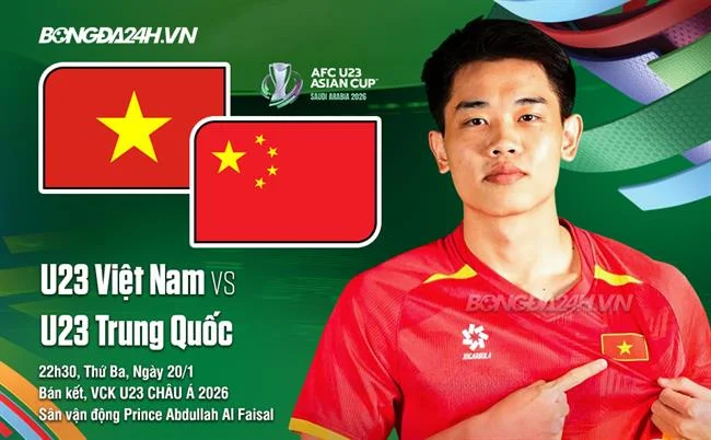 Hai vận động viên tennis đang tranh tài trên sân